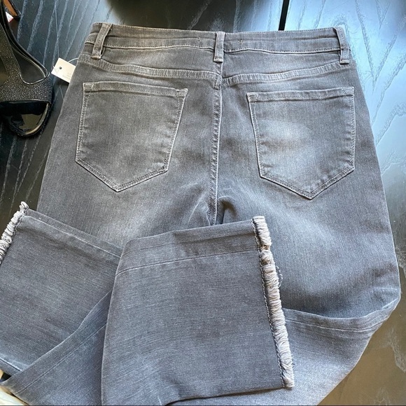 NEW Free People High Rise Cropped Raw Hem Jeans 28 - Picture 8 of 8